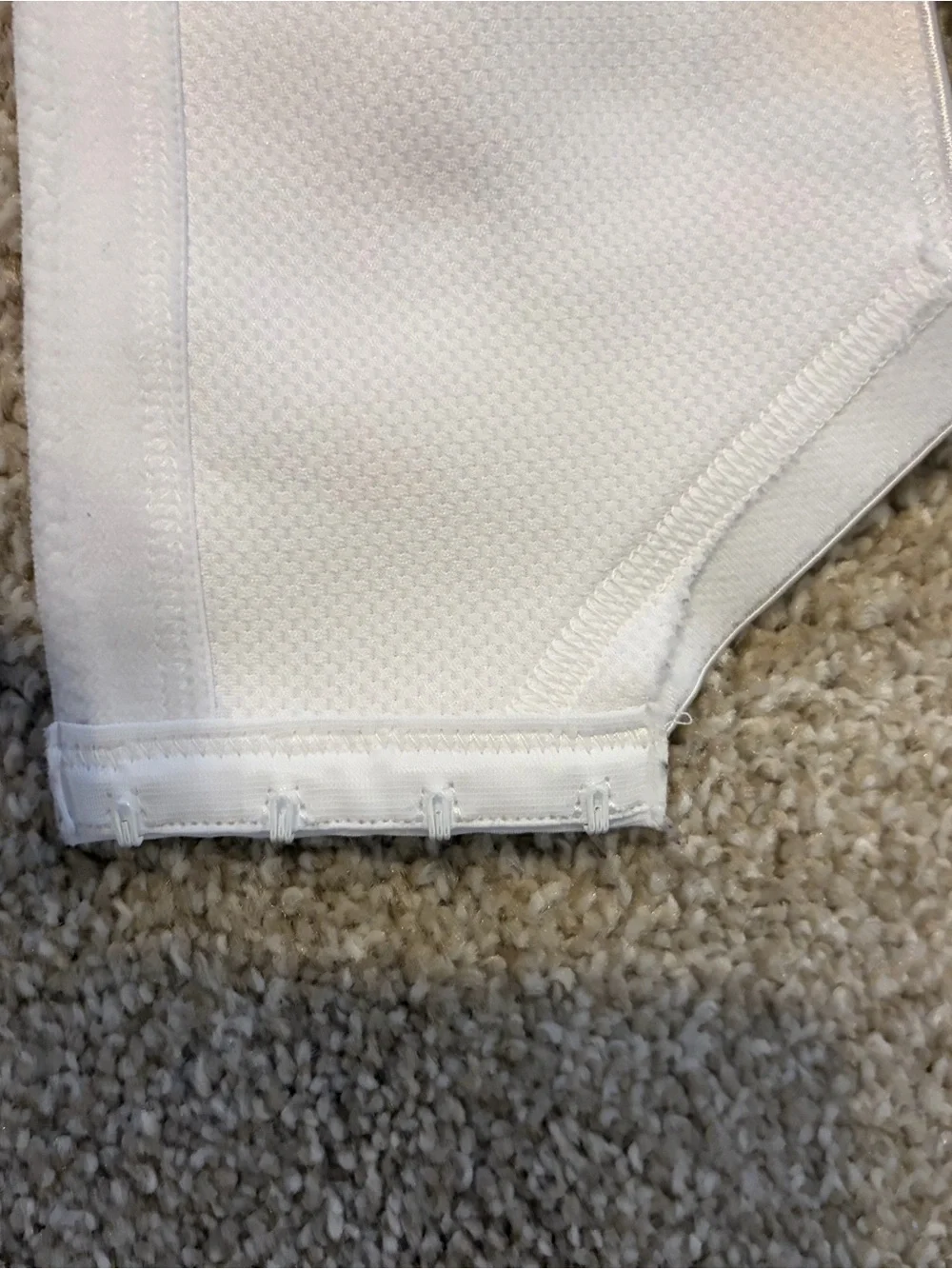 Playtex White Wireless Full-Coverage Bra with Smooth Molded Cups